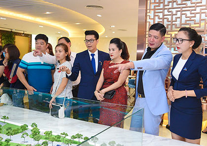 Dat Xanh Group opened Gem Riverside showflat in District 2