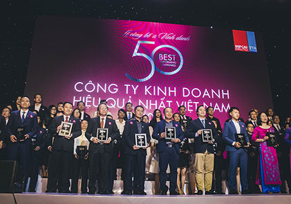 Tập đoàn Đất Xanh được vinh danh “Top 50 Công ty kinh doanh hiệu quả nhất Việt Nam năm 2019”