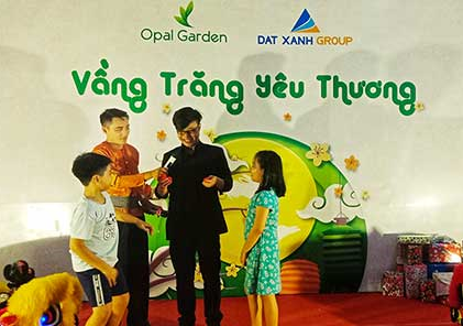 Vui tết trung thu, đón trăng yêu thương