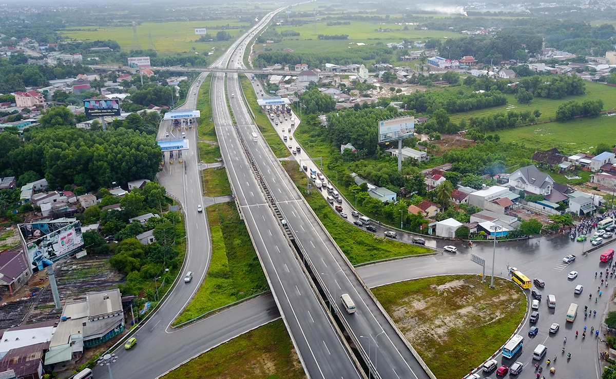 Hạ tầng Long Thành, Đồng Nai được đầu tư mạnh mẽ để nhanh chóng bứt phá, khẳng định vị trí chiến lược của vùng kinh tế trọng điểm phía Nam